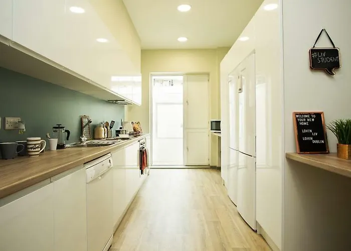 Liv Student דבלין